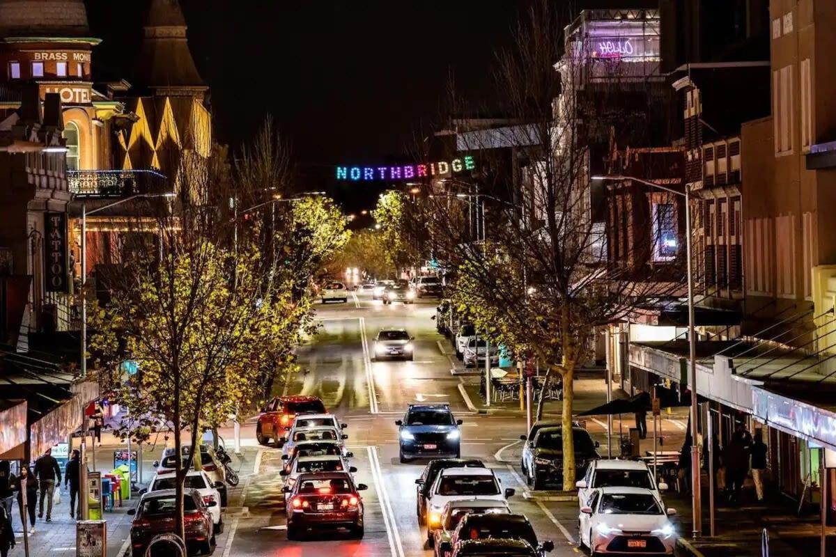 Apartment Vibrant In Northbridge *